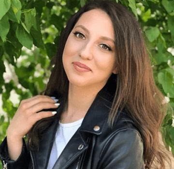 Соня Тимохина