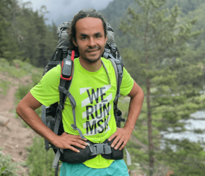 Ясер Смольный