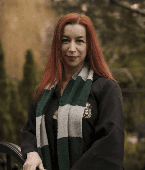 Профессор Лара (Лара Алютина)