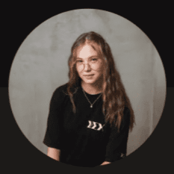 Полина Зюзина