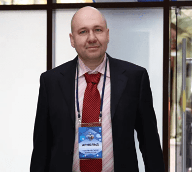 Леонид Медведев