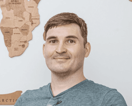 Олег Лихограй