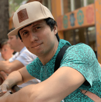 Игорь Пронь