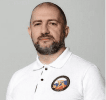 Виталий Ермолаев