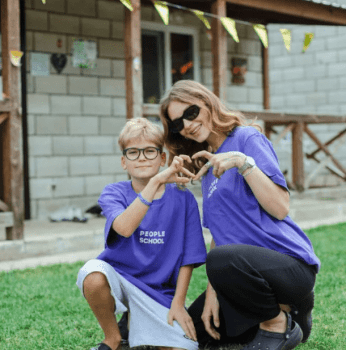 Джулия Опарина