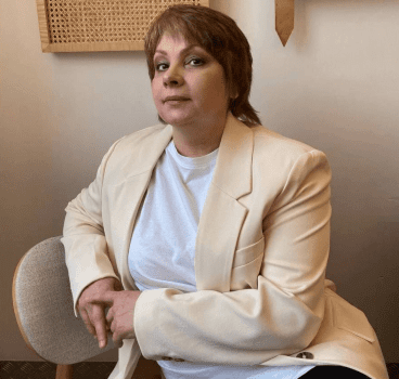 Елена Брежнева