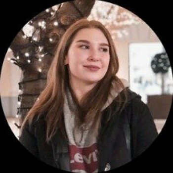 Дарья Хватова