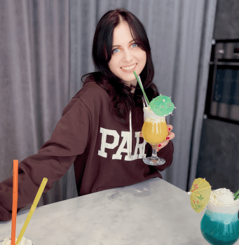 Алина Парамонова