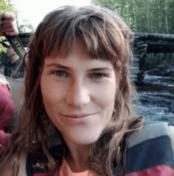 Оля Коротаева